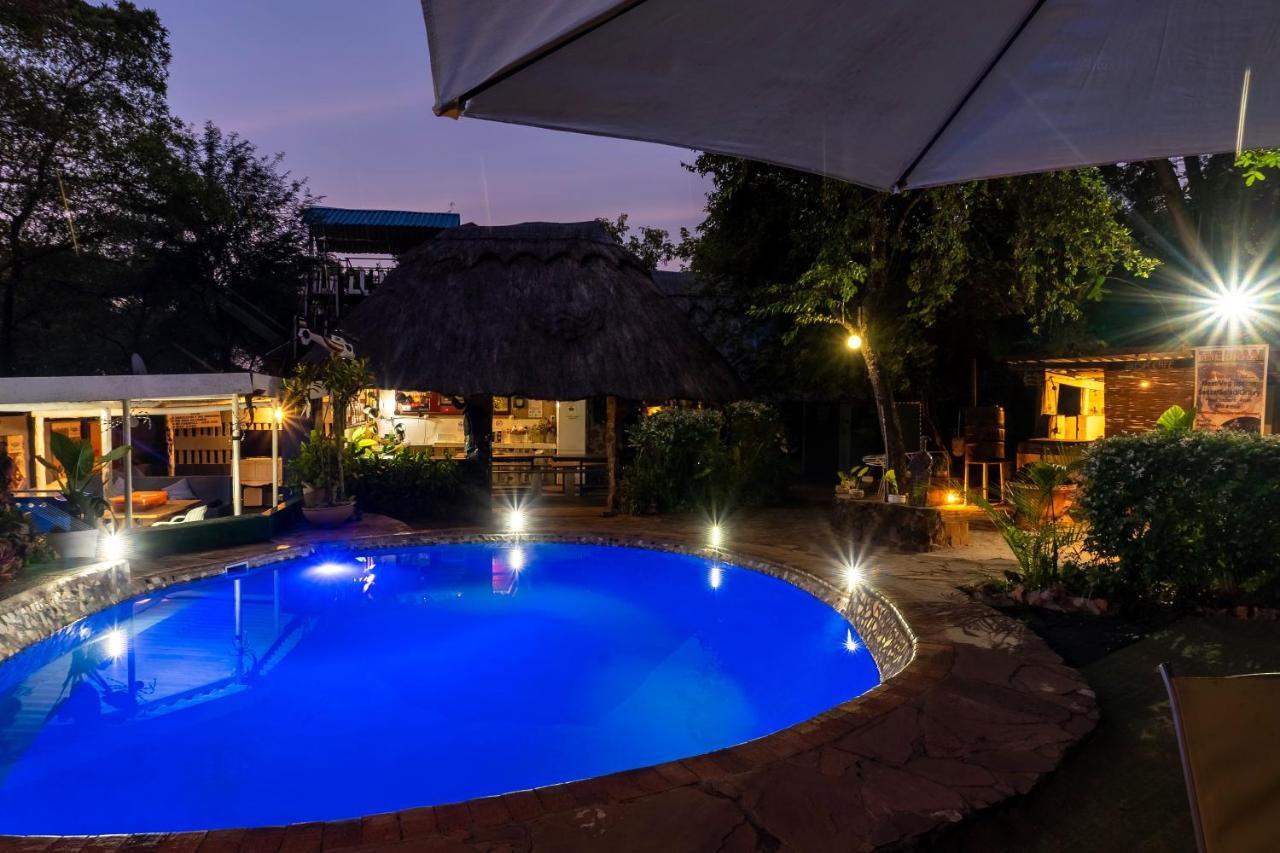 Victoria Falls Backpackers Lodge- Camp Sites المظهر الخارجي الصورة