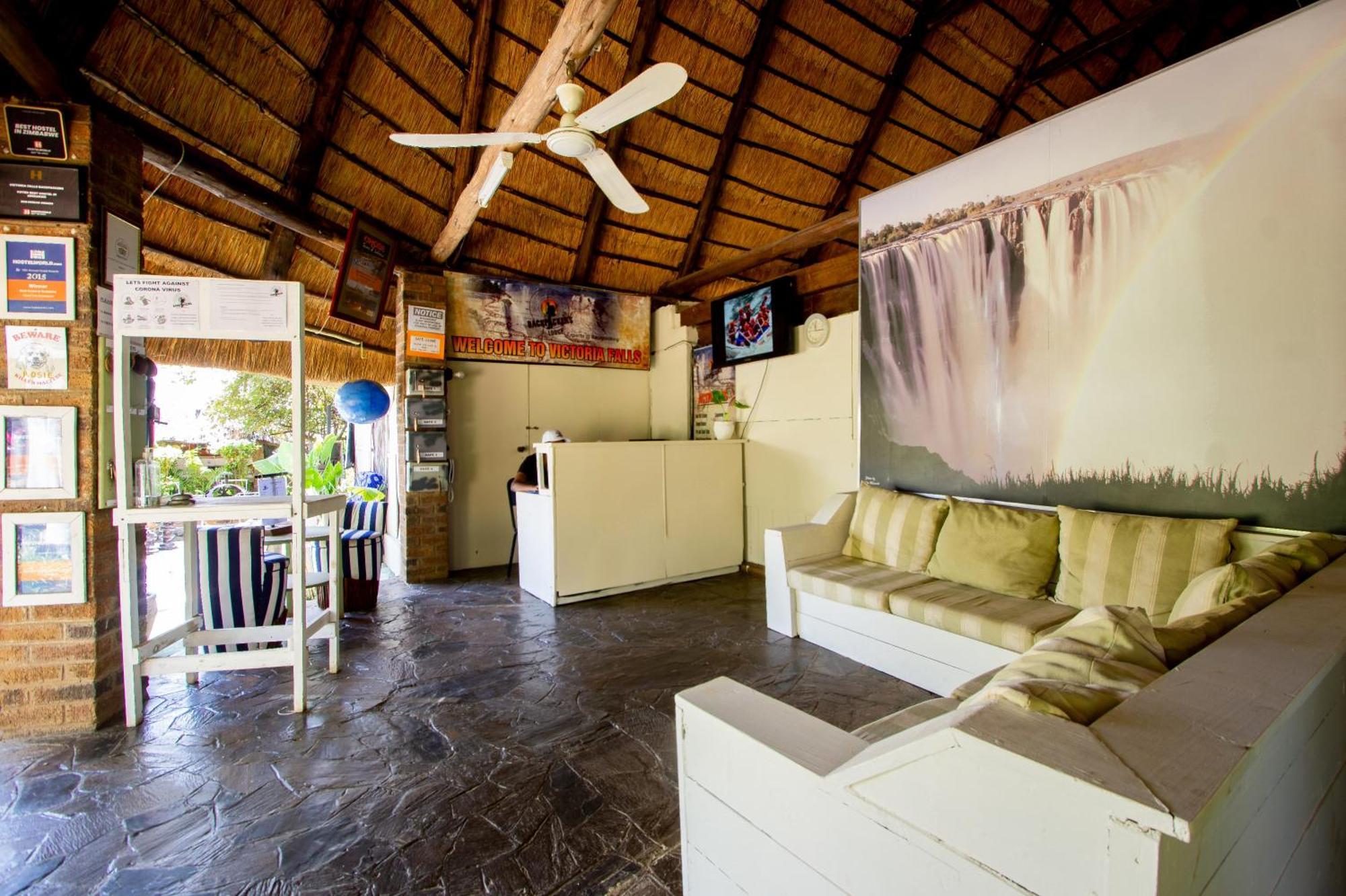 Victoria Falls Backpackers Lodge- Camp Sites المظهر الخارجي الصورة